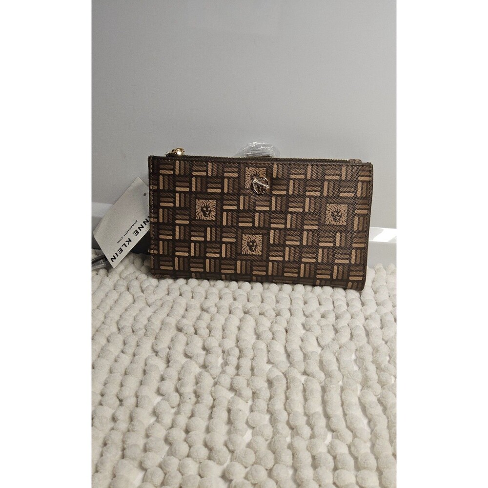 New Anne Klein Wristlet Wallet Espresso And Gold Hardware With Lion Accent #52